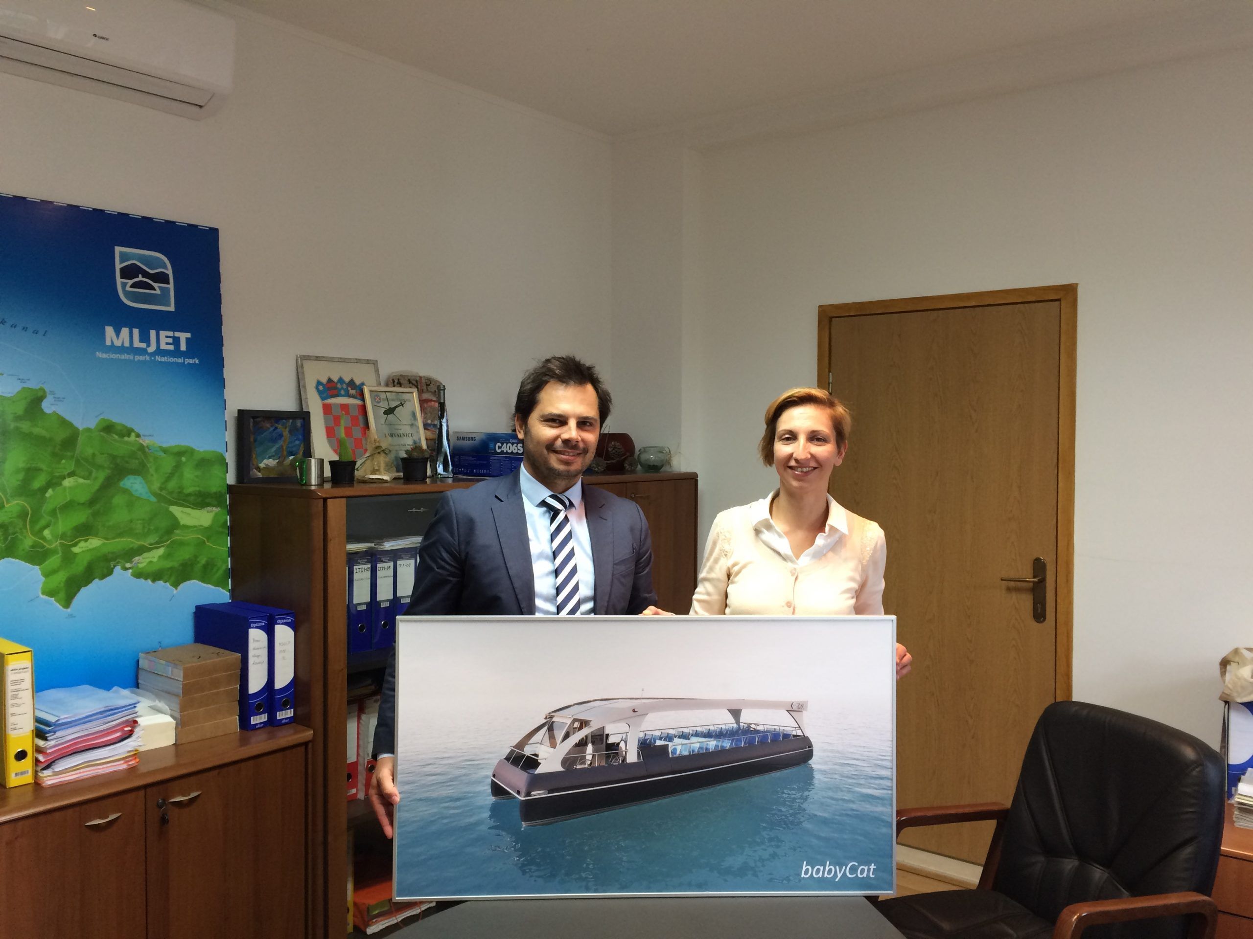 Read more about the article Contract signed for construction of new electrical boats