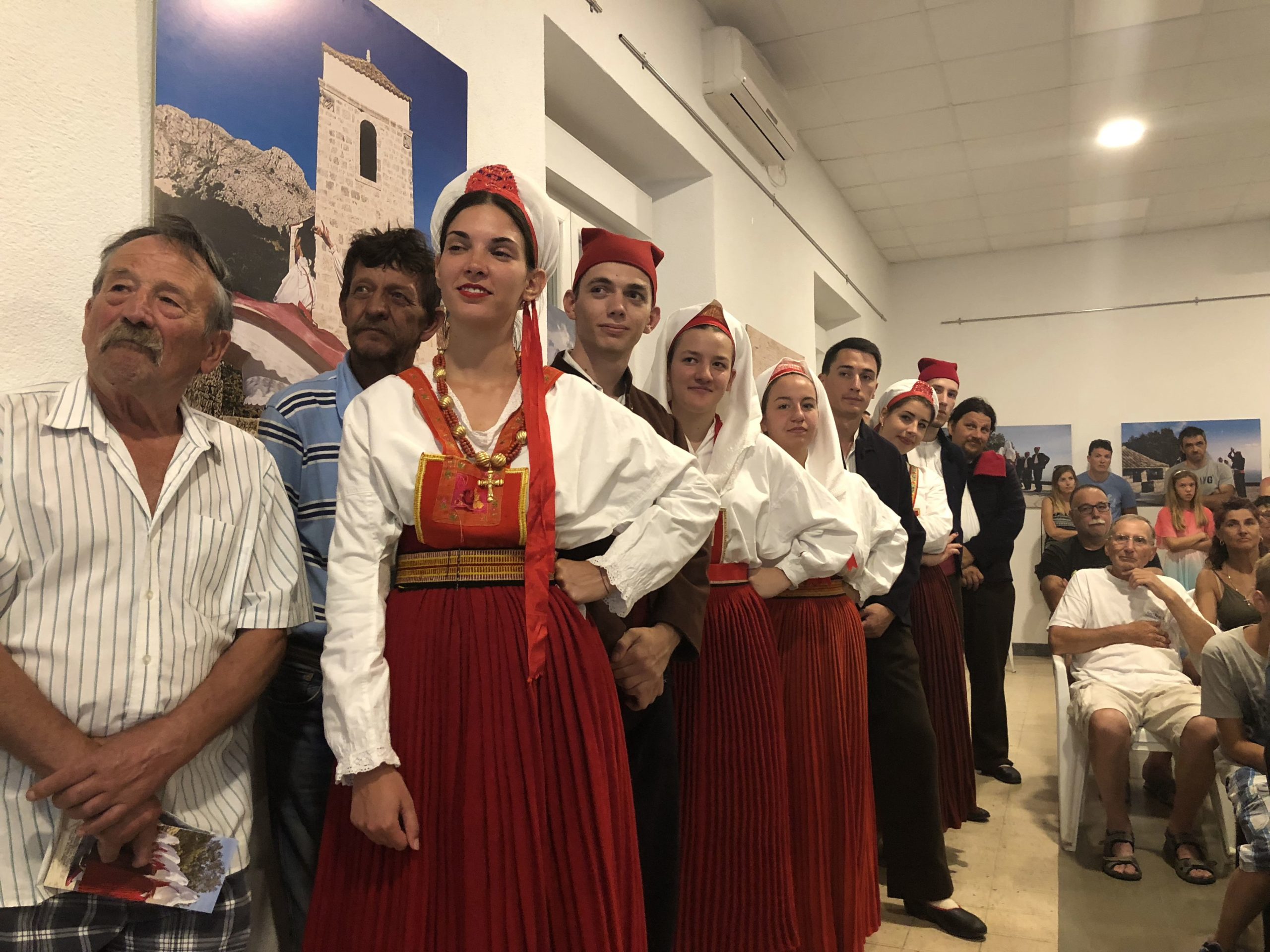 Pročitajte više o članku Otvorena izložba “Lipi naši škoji”