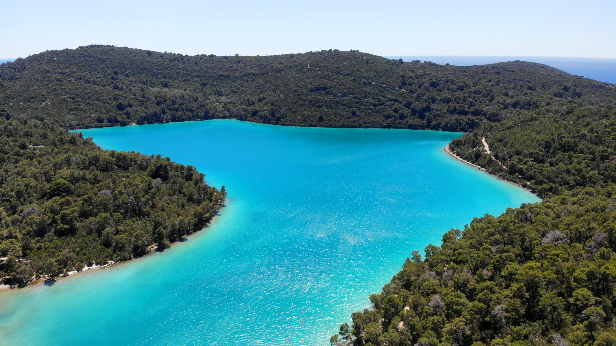 Pročitajte više o članku Postavljene plutače za automatsko mjerenje temperature mora u NP Mljet