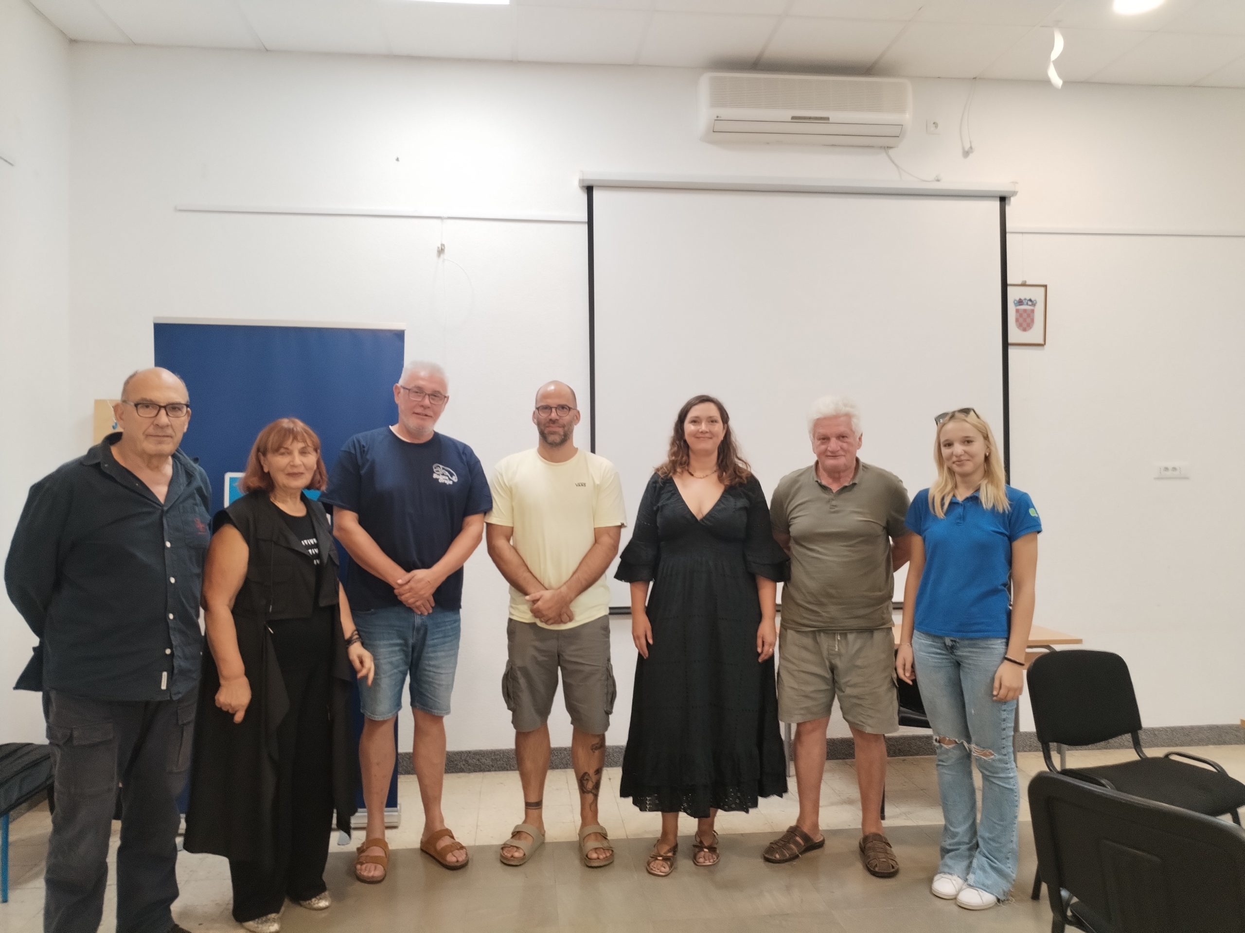 Pročitajte više o članku Održano predavanje “Primarna prerada grožđa i obrada mošta”