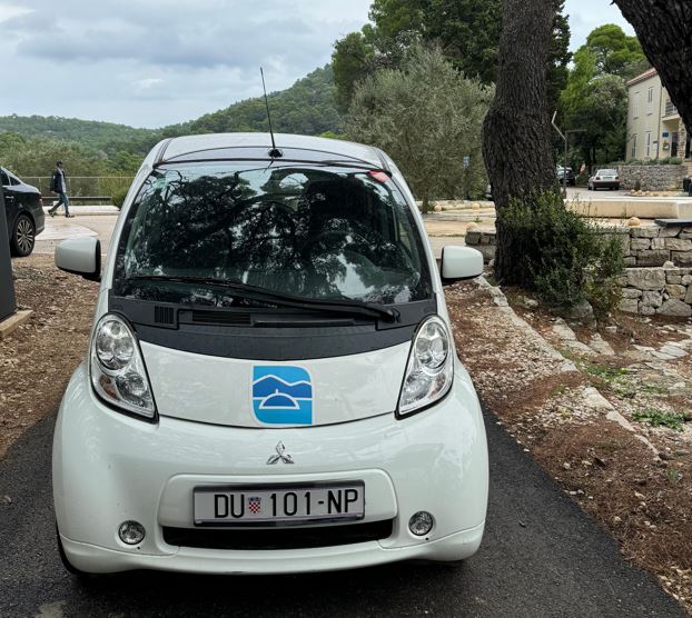 Pročitajte više o članku JUNP Mljet provodi javnu prodaju – licitaciju el. vozila MITSUBISHI MIEV