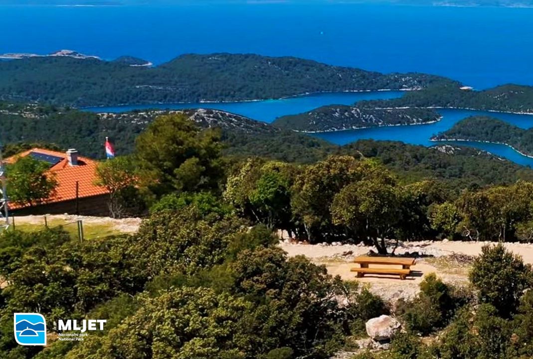 Pročitajte više o članku Planinarska kuća na Planjaku otvorena za posjetitelje